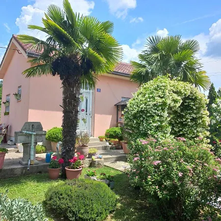 Сasa de vacaciones Sun Garden *